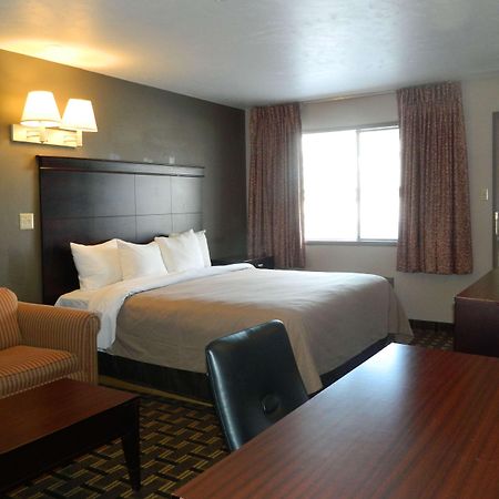 Travelodge By Wyndham Evanston Esterno foto